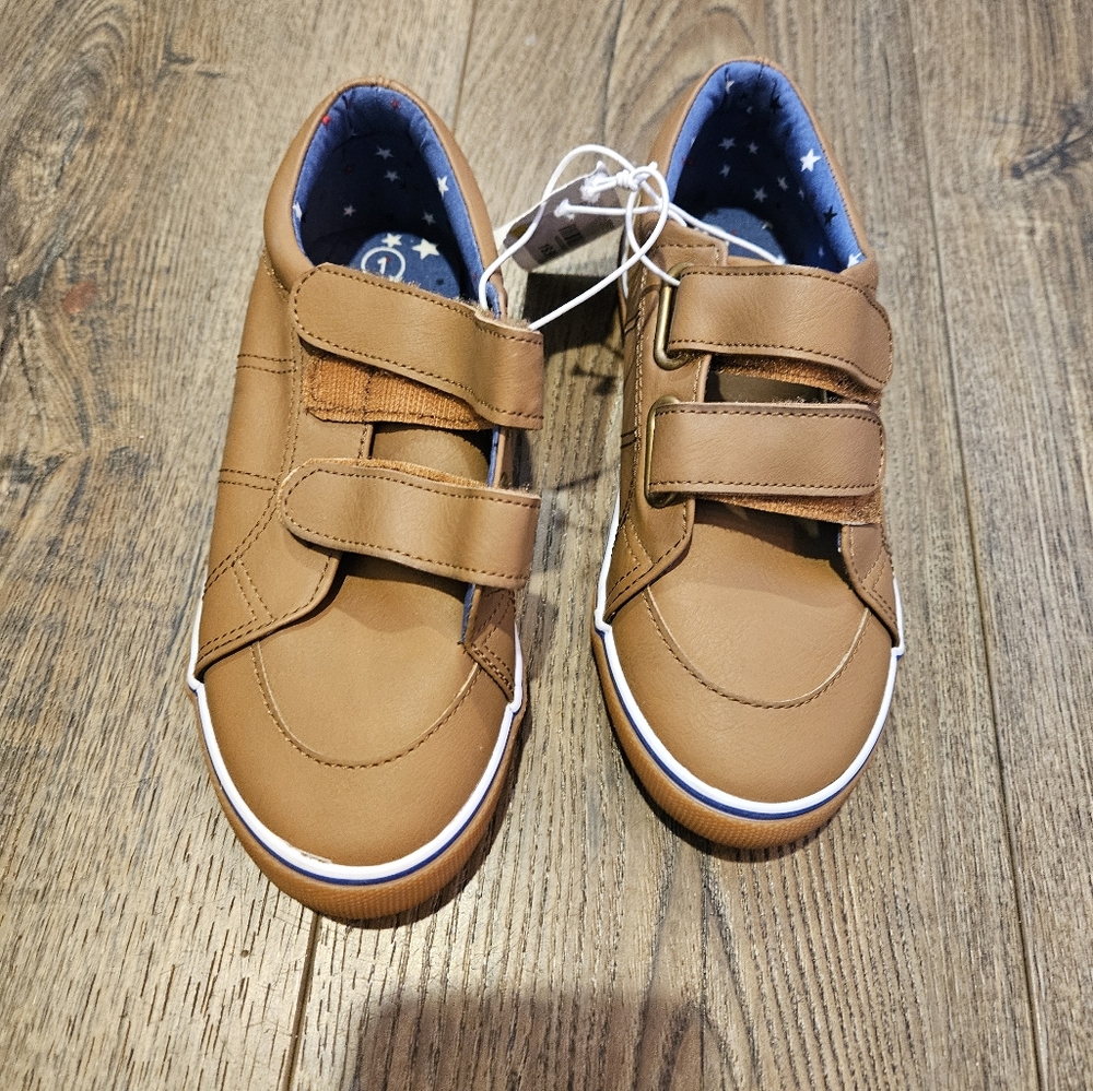 Cat and Jack Size 1 shoes